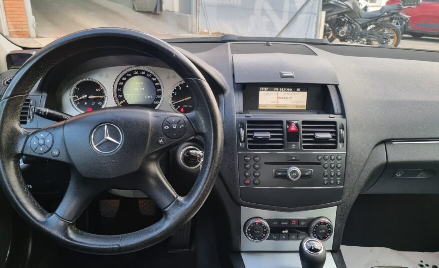 mercedes clase c 200k