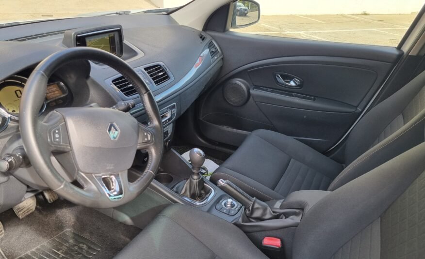 RENAULT megane sport tourer dci