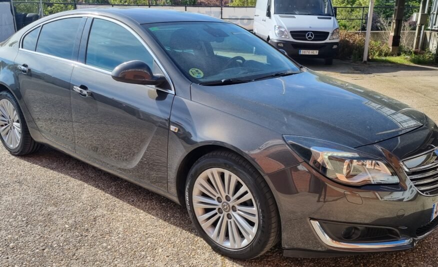 OPEL INSIGNIA 2.0cdti