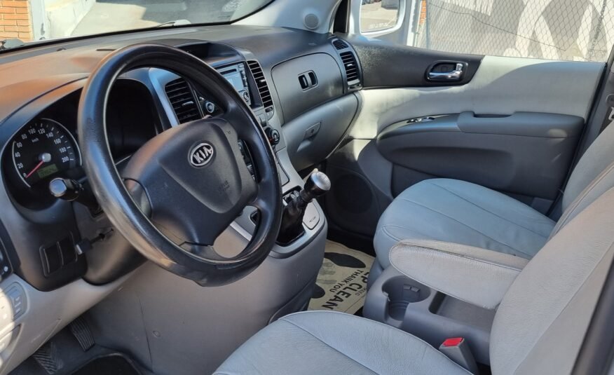 kia Carnival 2.0 vcdi
