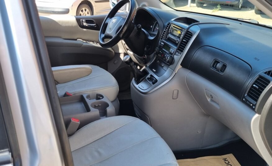 kia Carnival 2.0 vcdi