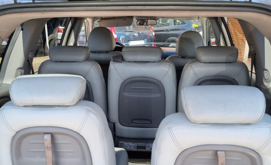 kia Carnival 2.0 vcdi