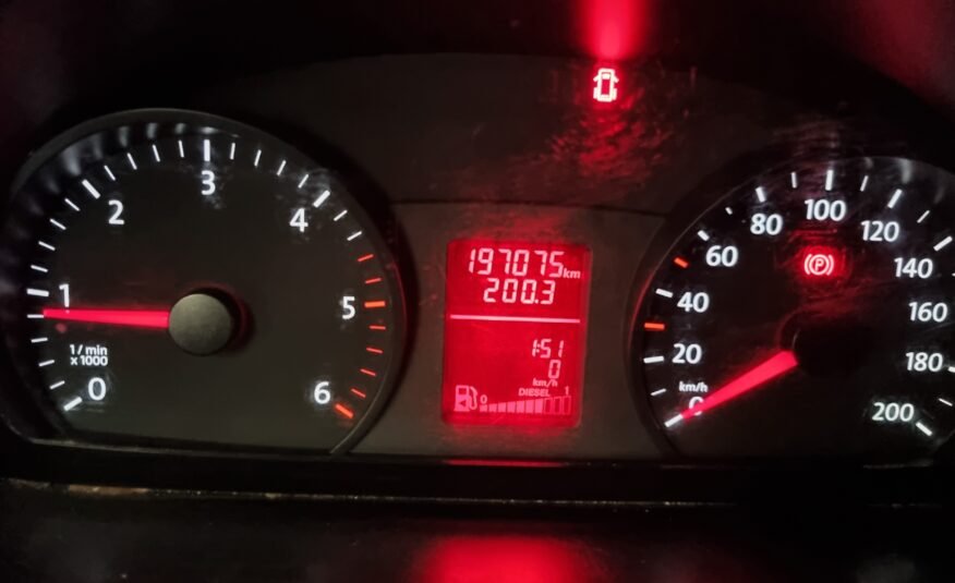 VOLKSWAGEN crafter combi 2.0tdi