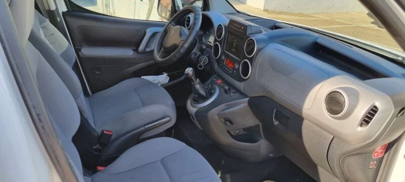 PEUGEOT partner tepee hdi