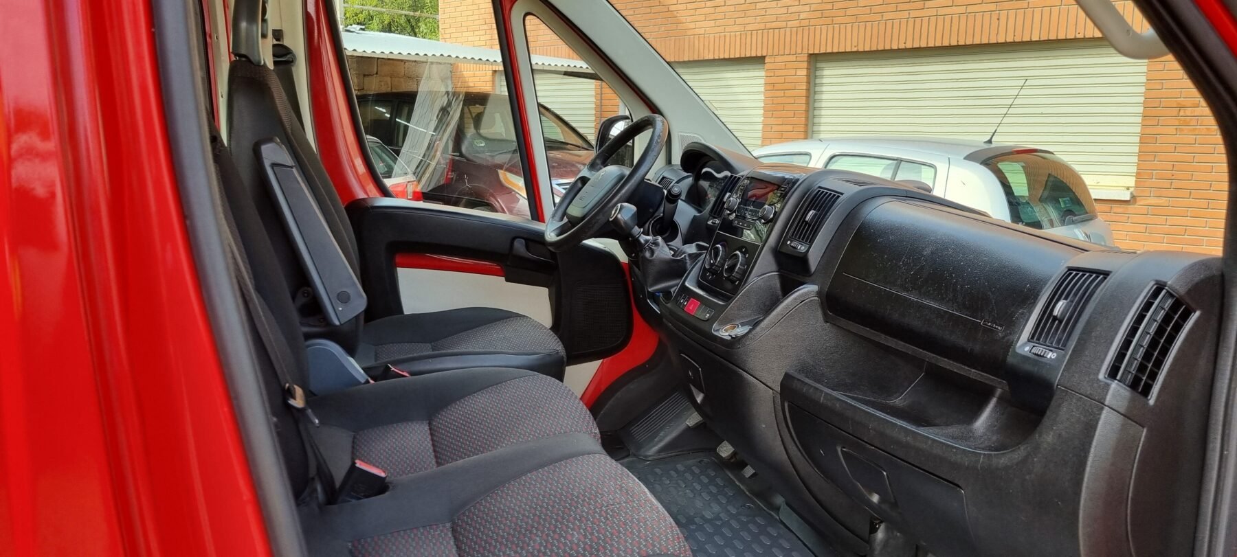 PEUGEOT combi 9 plzas