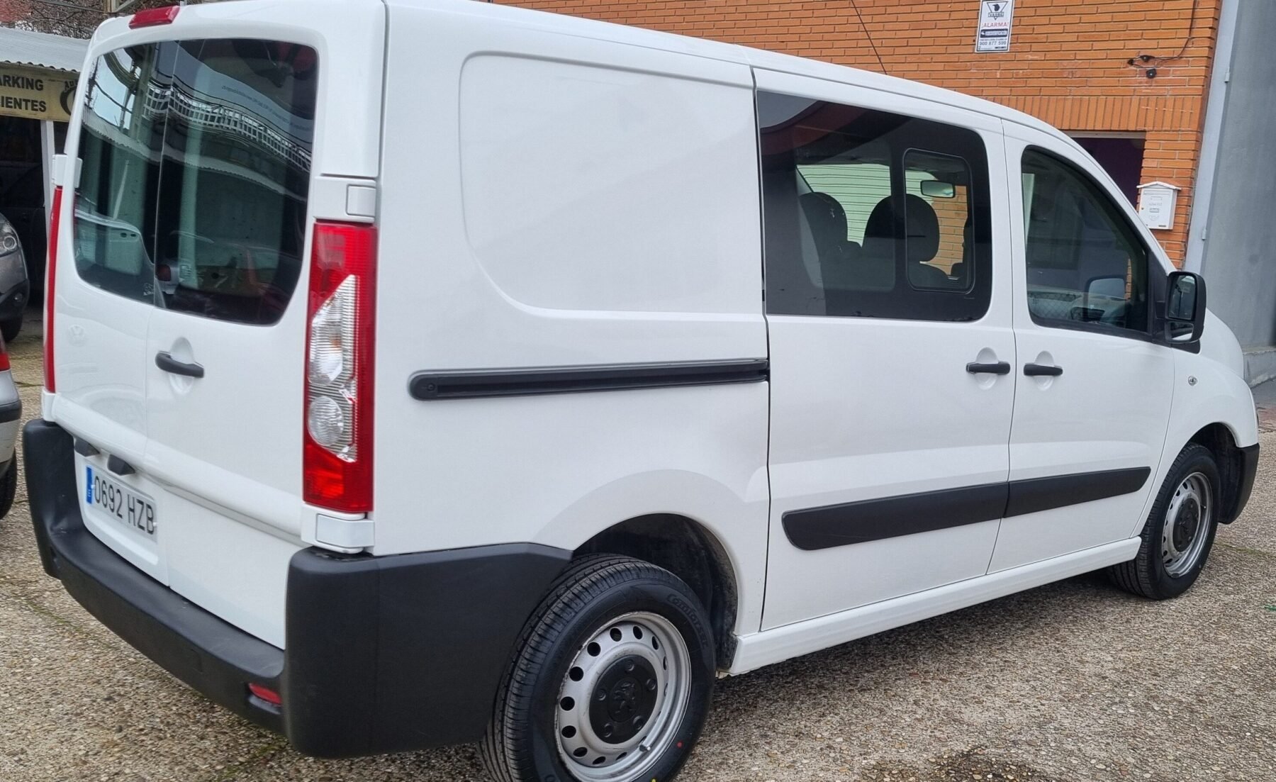 PEUGEOT expert combi 9 plzas