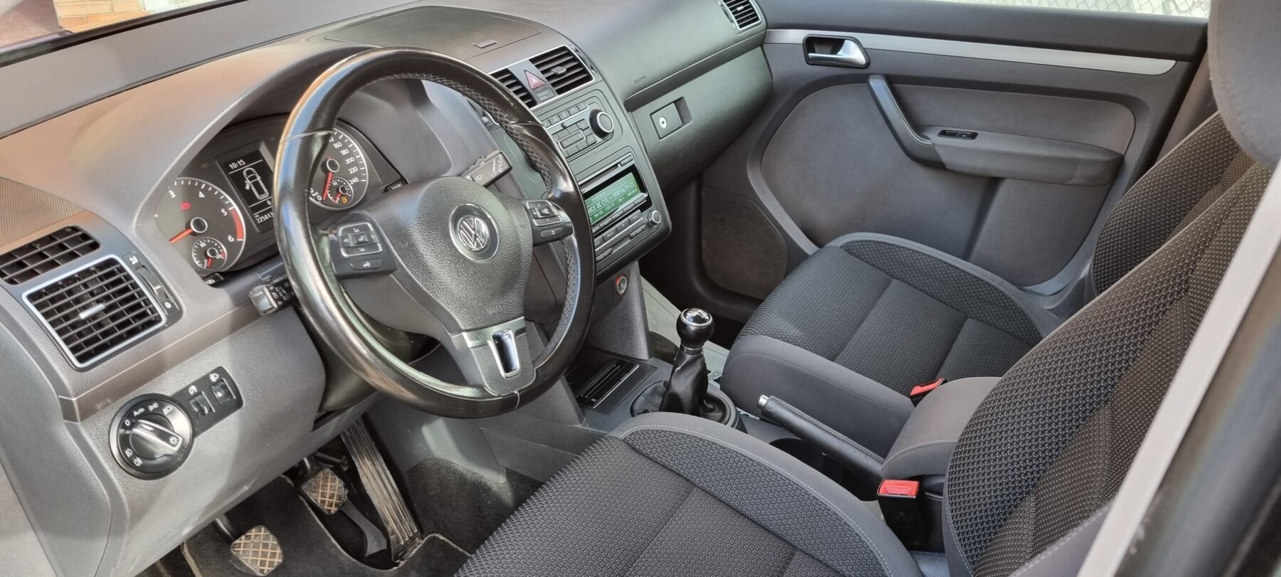 VOLKSWAGEN 1.6 tdi 7 plazas