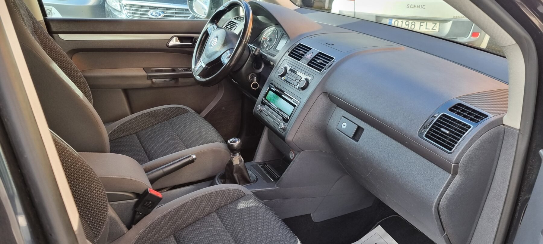 VOLKSWAGEN 1.6 tdi 7 plazas