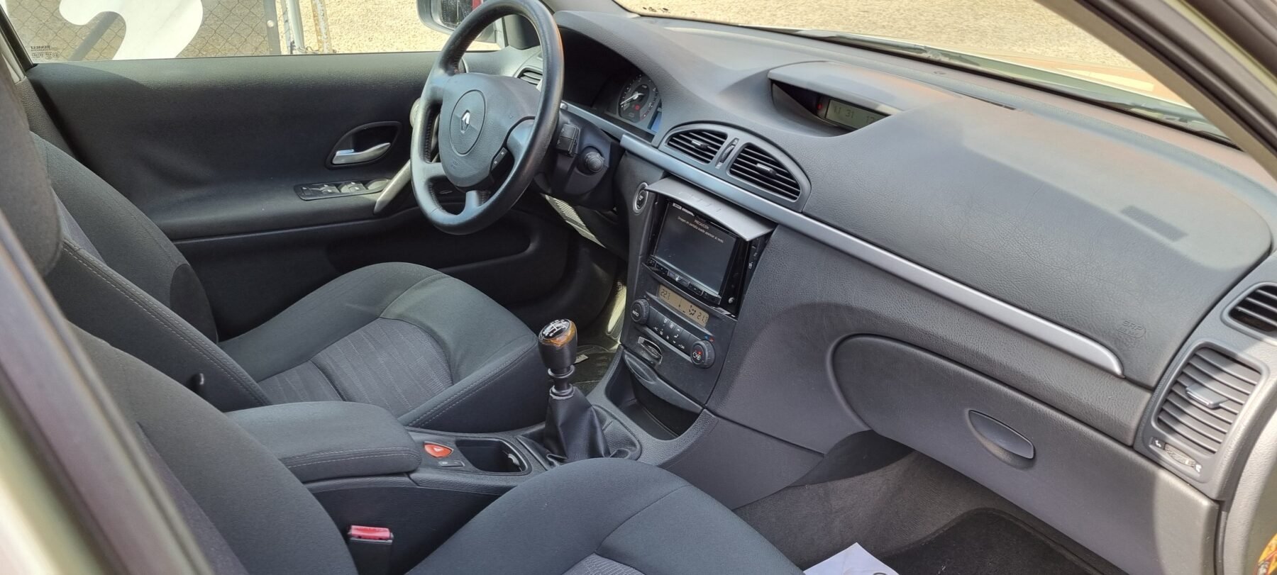 RENAULT laguna 1.9 dci 130