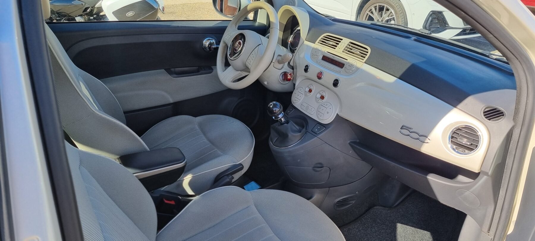 FIAT 500 1,2 especial lounge