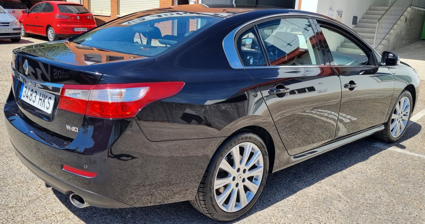 RENAULT latitude 3.0cdi v6