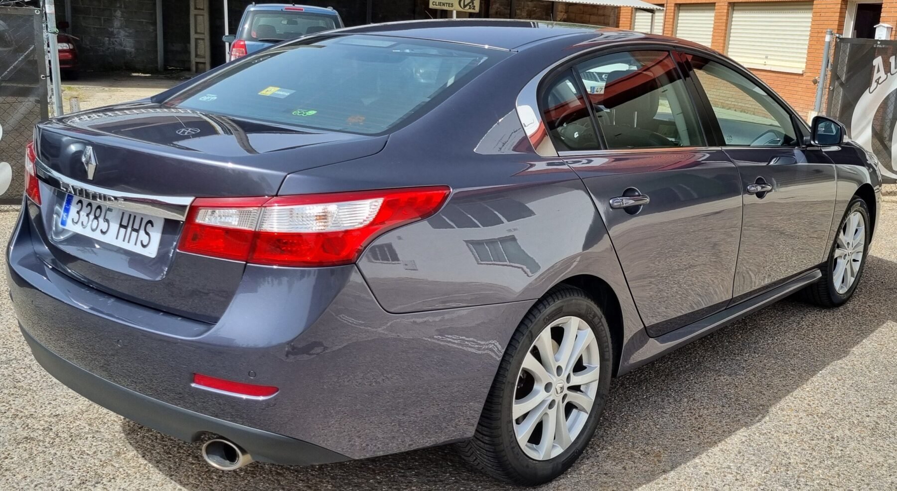 RENAULT latitude 2.0 dci