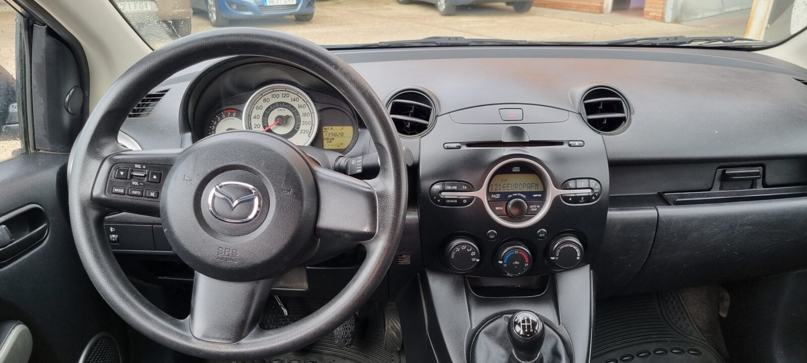MAZDA 2 1.3