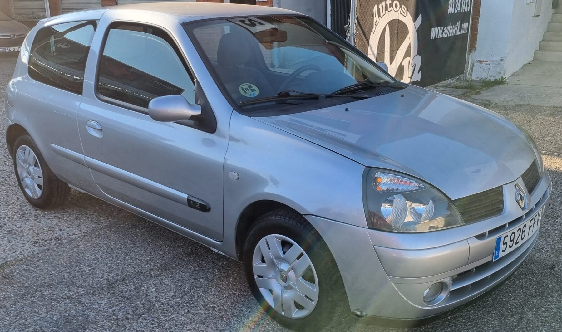 RENAULT clio 1.2