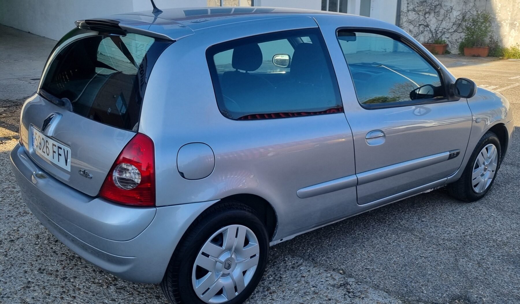 RENAULT clio 1.2