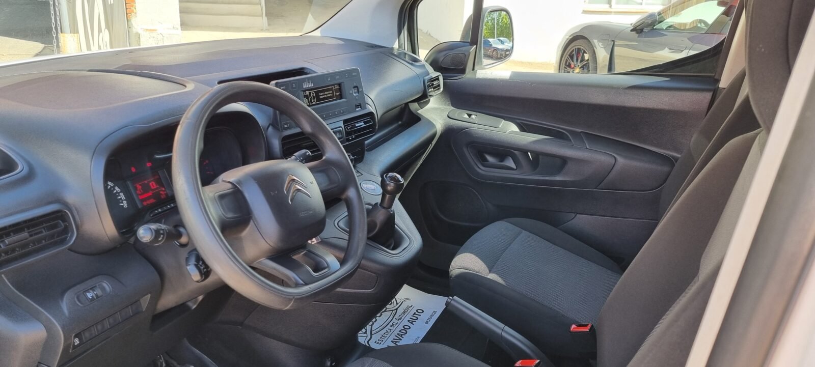 CITROEN berlingo hdi Talla XL