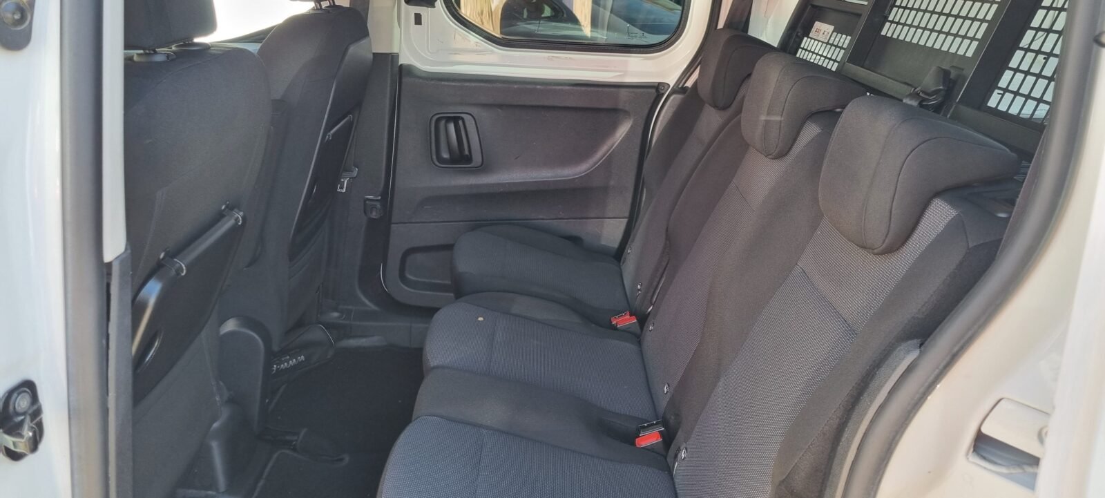 CITROEN berlingo hdi Talla XL