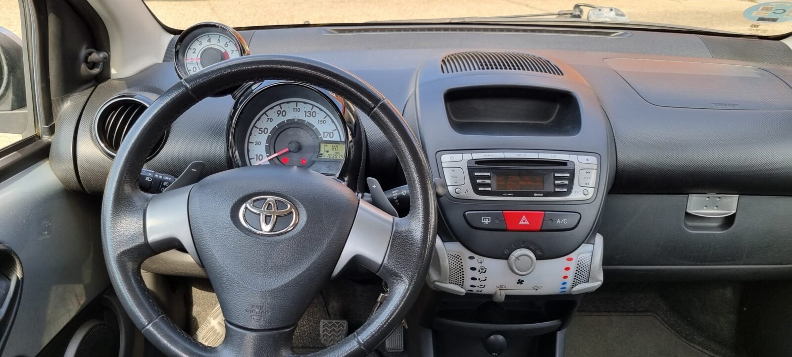 TOYOTA AYGO 1.0vvti aut