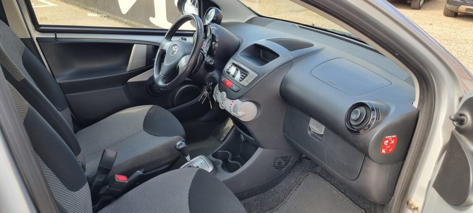 TOYOTA AYGO 1.0vvti aut