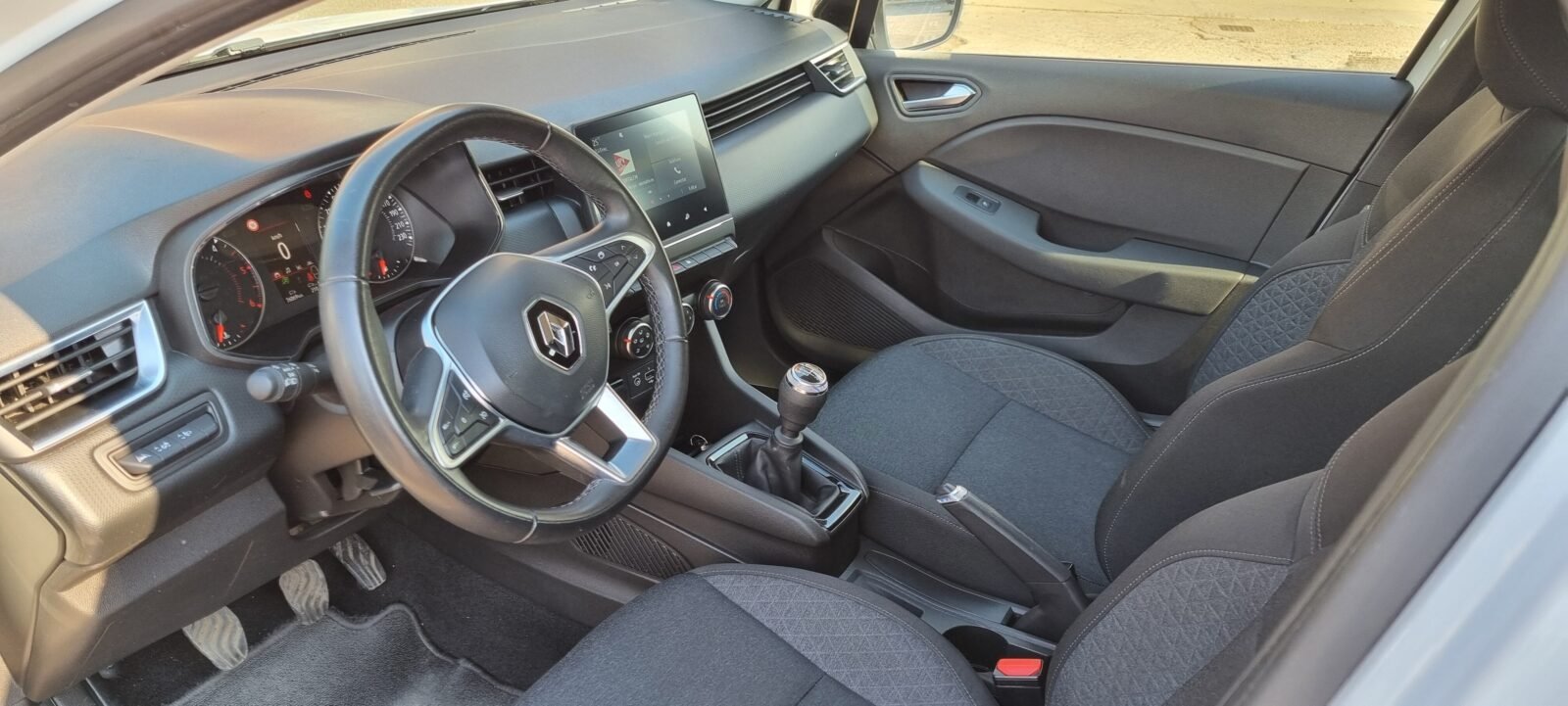 RENAULT clio 1.5 dci