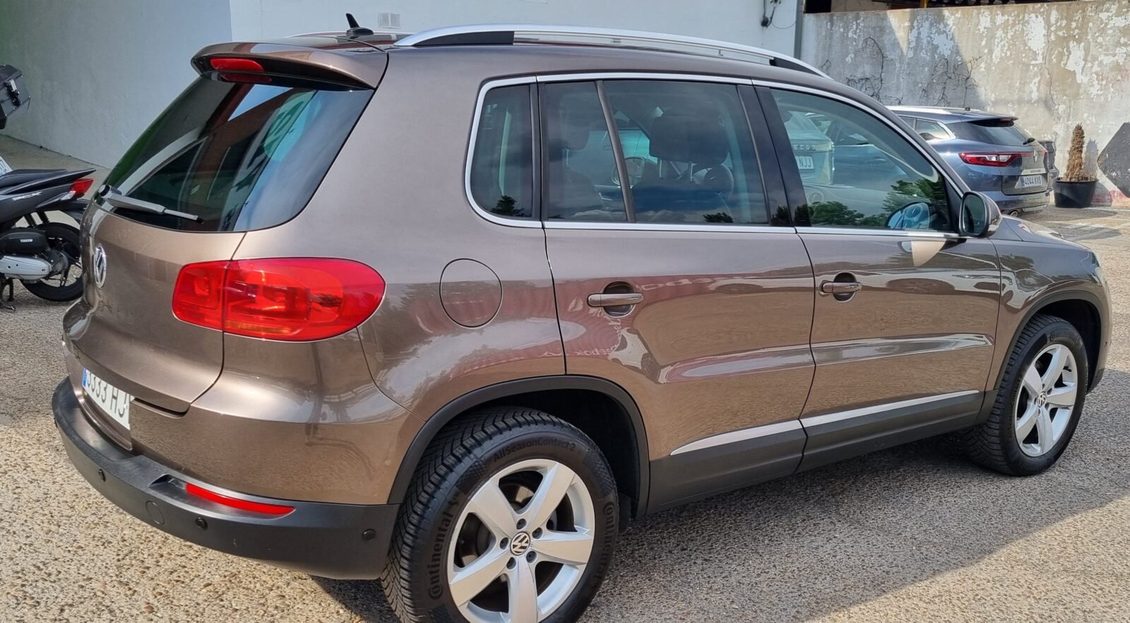 VOLKSWAGEN 2.0TDI 4Motion