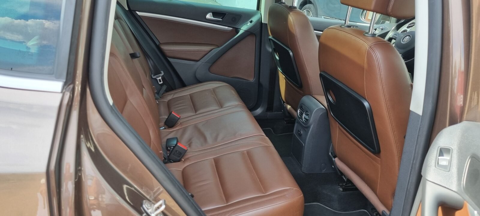 VOLKSWAGEN 2.0TDI 4Motion