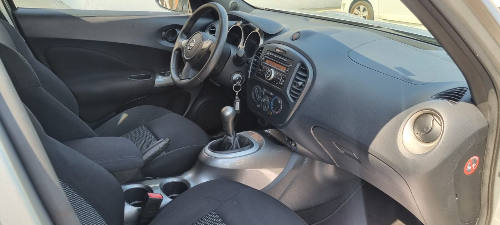 NISSAN JUKE 1.6i
