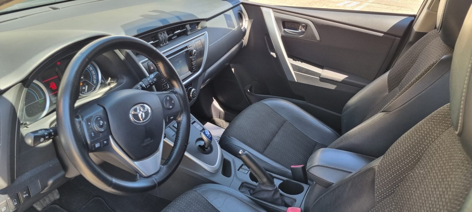 TOYOTA hibrido