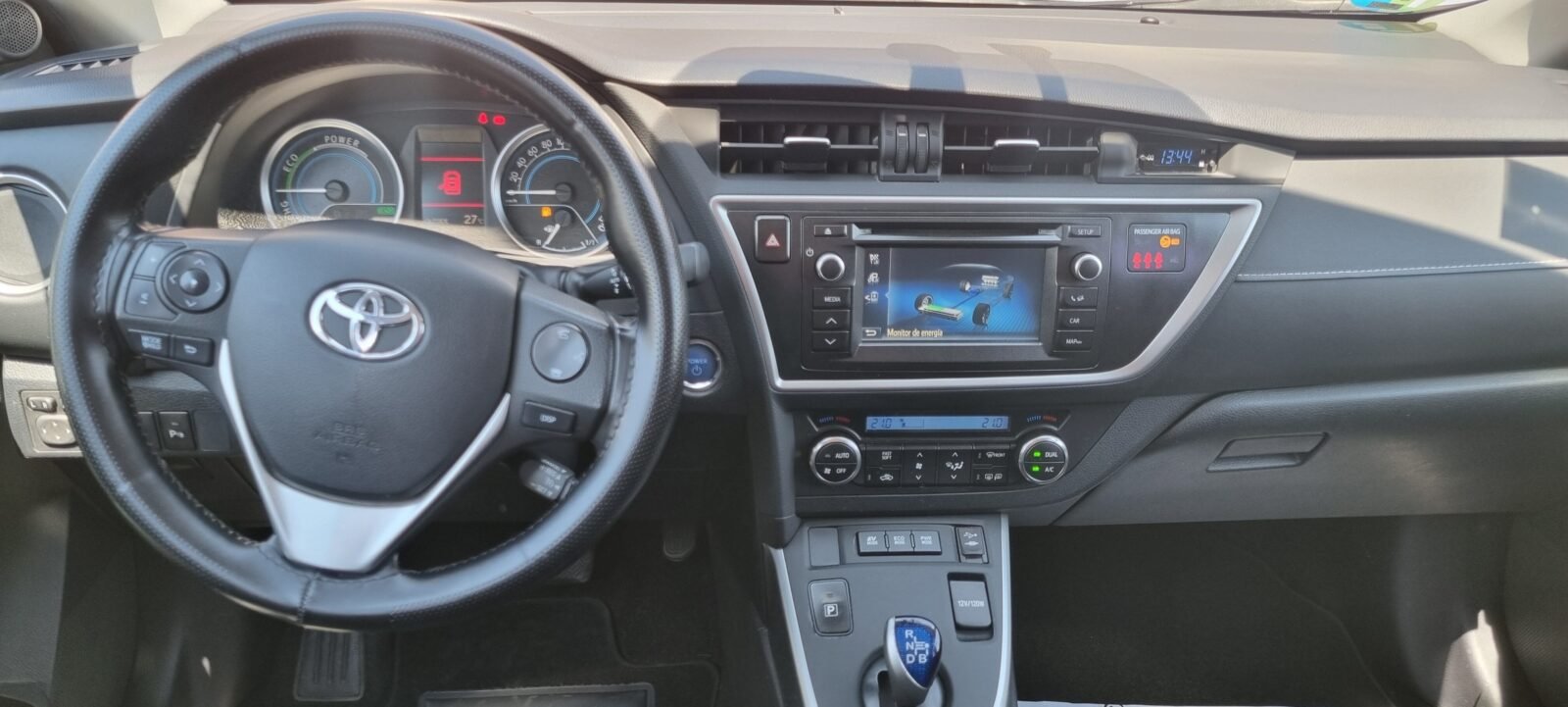 TOYOTA hibrido