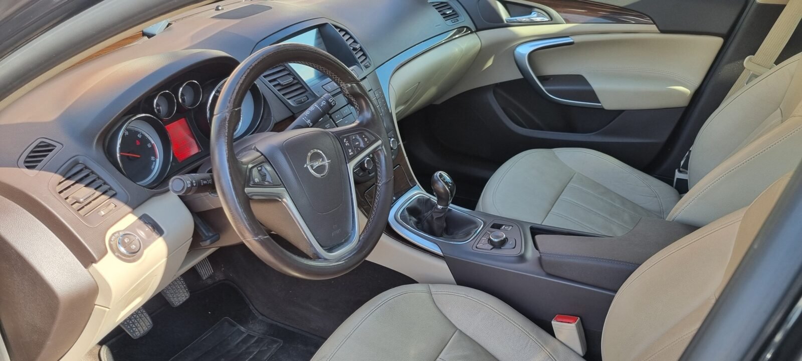 OPEL insignia 2.0dcti