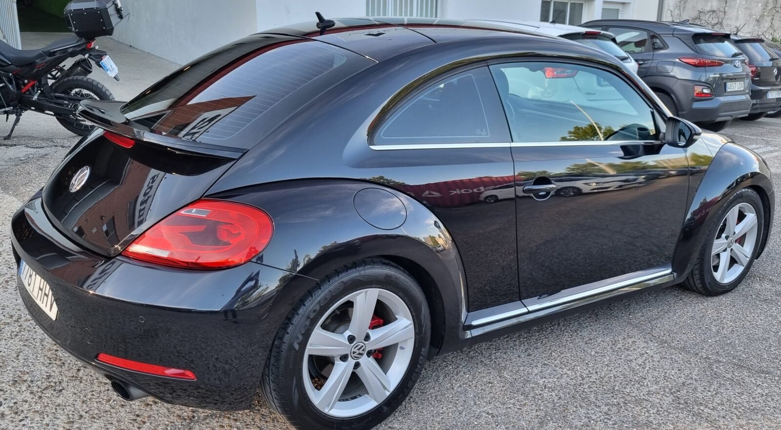 VOLKSWAGEN BEETLE 2.0TSI