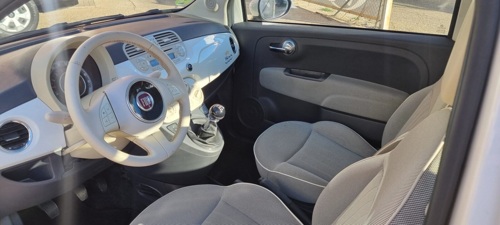 FIAT 500 1.2 lounge
