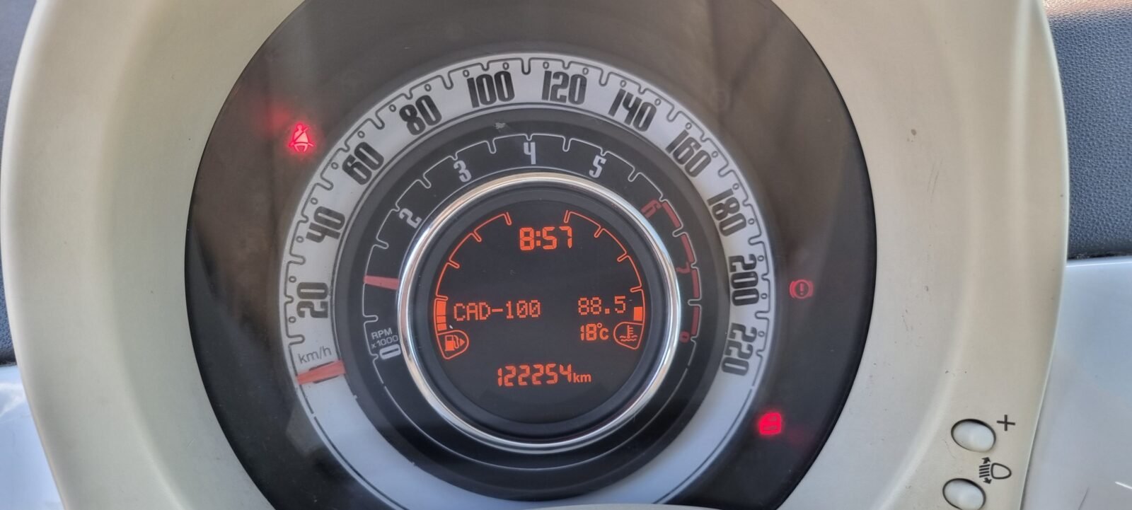 FIAT 500 1.2 lounge