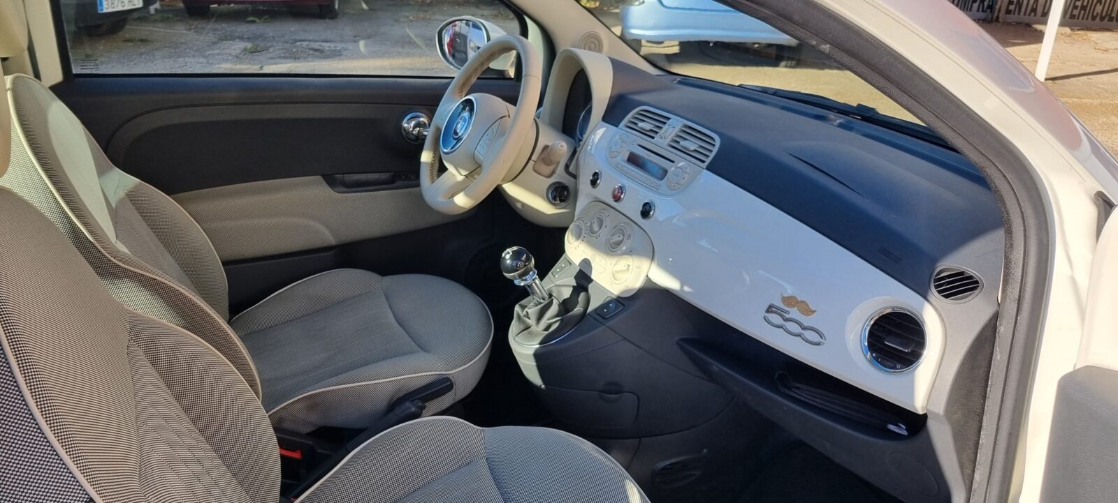 FIAT 500 1.2 lounge