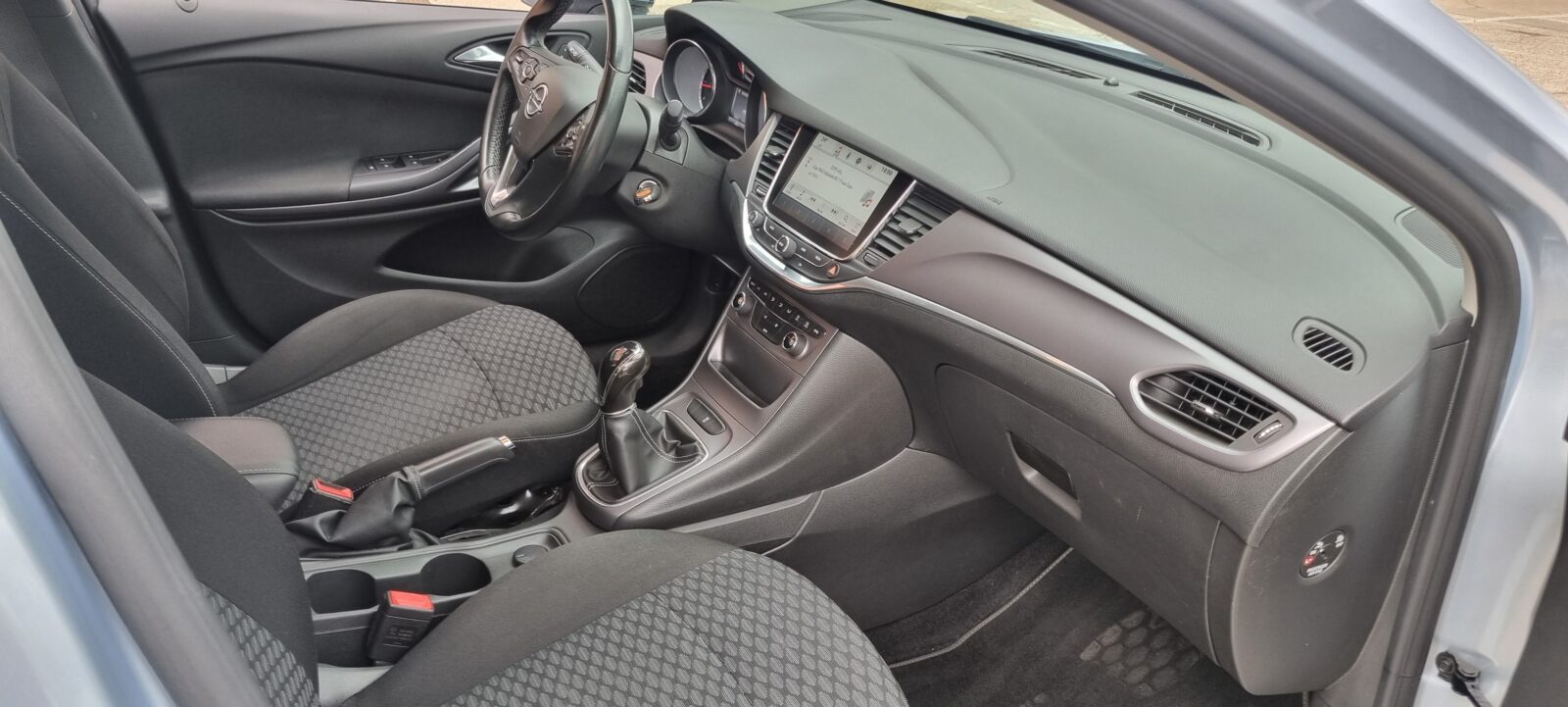 OPEL astra 1.6 cdti excellence