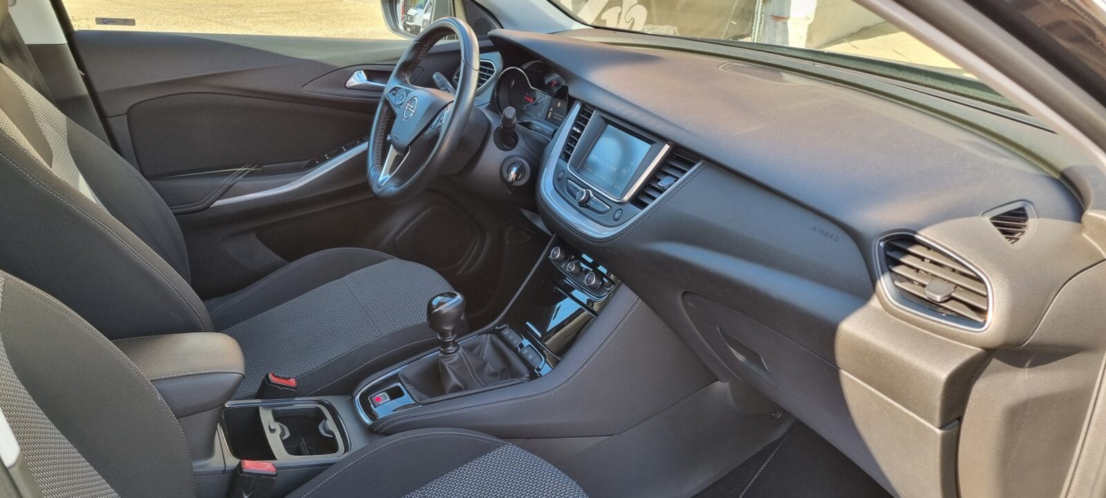 OPEL Grandland X 1.6cdti