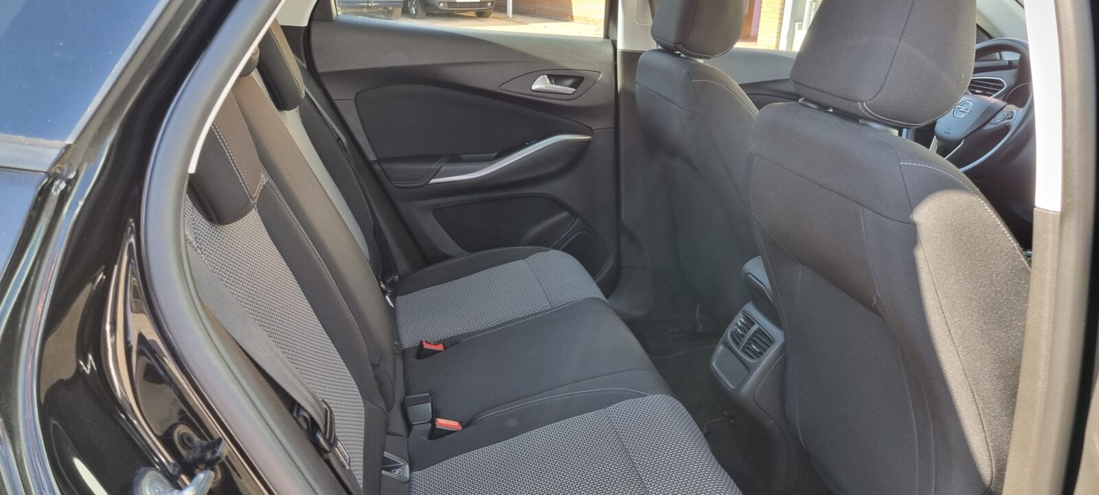 OPEL Grandland X 1.6cdti