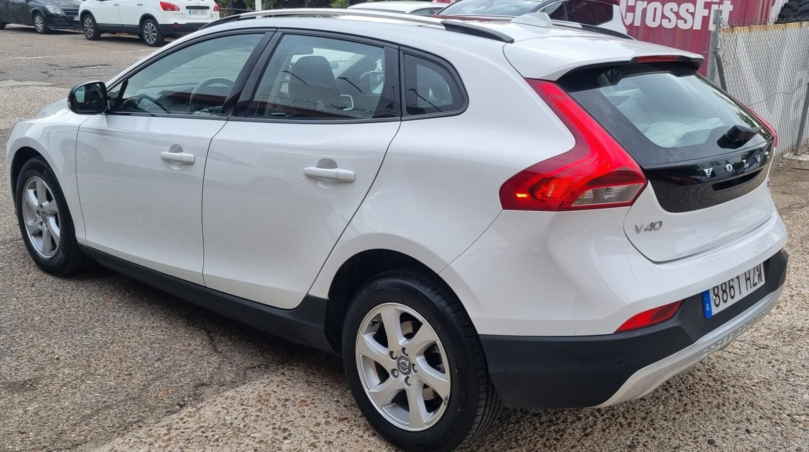 VOLVO V40 D2 Cross Country