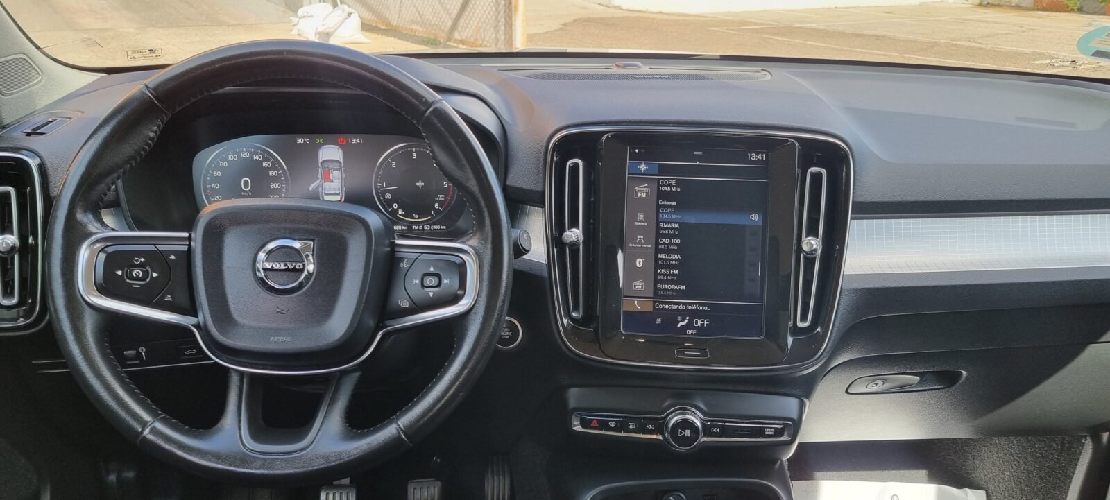 VOLVO XC40 D3 