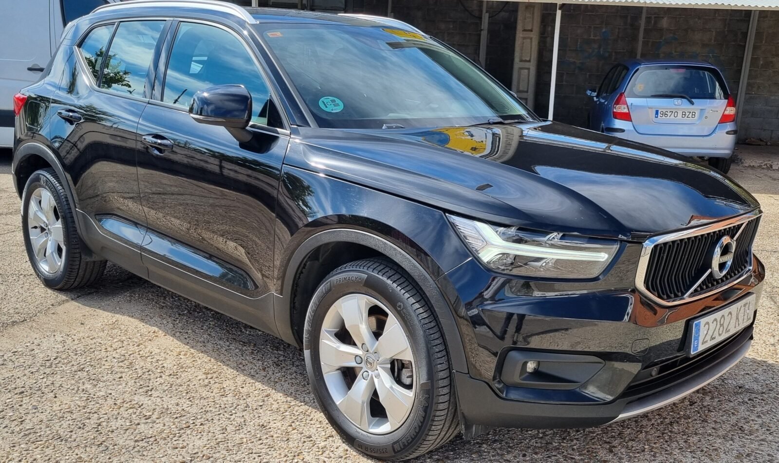 VOLVO XC40 D3 